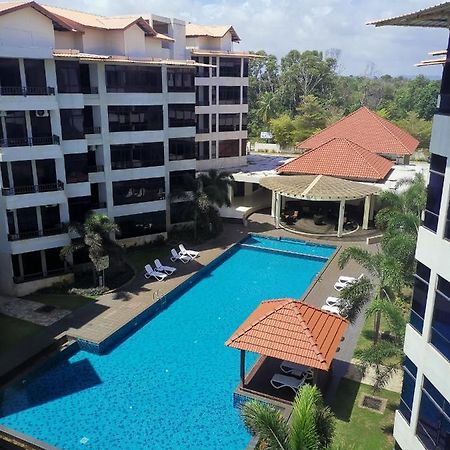 Samsuria Beach Apartment Resort Чератинг Экстерьер фото